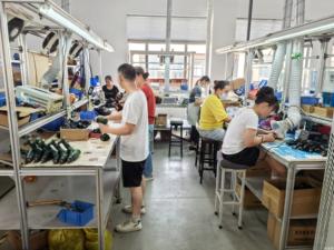 Llave de <span class=keywords><strong>impacto</strong></span> inalámbrica <span class=keywords><strong>Pistola</strong></span> sin escobillas 1/2 <span class=keywords><strong>3</strong></span> velocidades variables 320ft-lbs Torque máximo <span class=keywords><strong>3</strong></span>.0Ah Batería de iones de litio para industrial - Product Image 6