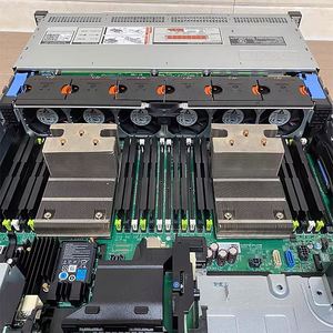 Serveur Rack 1U PowerEdge R6725 avec 24 DDR5 DIMM, 4 LFF SAS/SATA, 2*800W, Processeurs EPYC de 5ème Génération Performants - Product Image 6