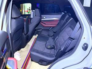 JieTuo X70 Super Edition 2023 - SUV à transmission automatique, toit ouvrant panoramique, <span class=keywords><strong>sept</strong></span> places, véhicule d'occasion populaire - Product Image 3