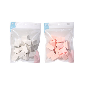 ฟองน้ำแต่งหน้ารูปสามเหลี่ยม LMLTOP 15 ชิ้น แบบดูดซับน้ำได้ ใช้ได้สองด้าน สีชมพูและสีขาว - Product Image 2