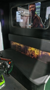 Simulador <span class=keywords><strong>de</strong></span> Disparos <span class=keywords><strong>Walking</strong></span> <span class=keywords><strong>Dead</strong></span> Operado con Monedas para Dos Jugadores, Videojuego Arcade <span class=keywords><strong>de</strong></span> Plástico para Parques <span class=keywords><strong>de</strong></span> Atracciones - Product Image 5