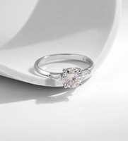 Bague professionnelle en moissanite 1 carat style Art Déco S925 - Design géométrique sans accroc pour boutique # Marque QuietLuxury