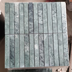 Mosaico de Mármol Verde en Tiras de 10 mm de Grosor para Uso en Habitaciones Modernas - Product Image 1