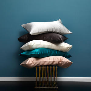 <span class=keywords><strong>Federa</strong></span> in seta 22 Momme <span class=keywords><strong>federa</strong></span> in pura seta di gelso al 100% <span class=keywords><strong>per</strong></span> capelli e pelle, <span class=keywords><strong>federa</strong></span> in seta naturale su entrambi i lati - Product Image 4