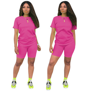 Nuovi arrivi 2024 set di abbigliamento estivo con Logo personalizzato da donna set di abbigliamento estivo con scollo a o tinta unita <span class=keywords><strong>T</strong></span> <span class=keywords><strong>Shirt</strong></span> due pezzi pantaloncini da <span class=keywords><strong>motociclista</strong></span> - Product Image 6