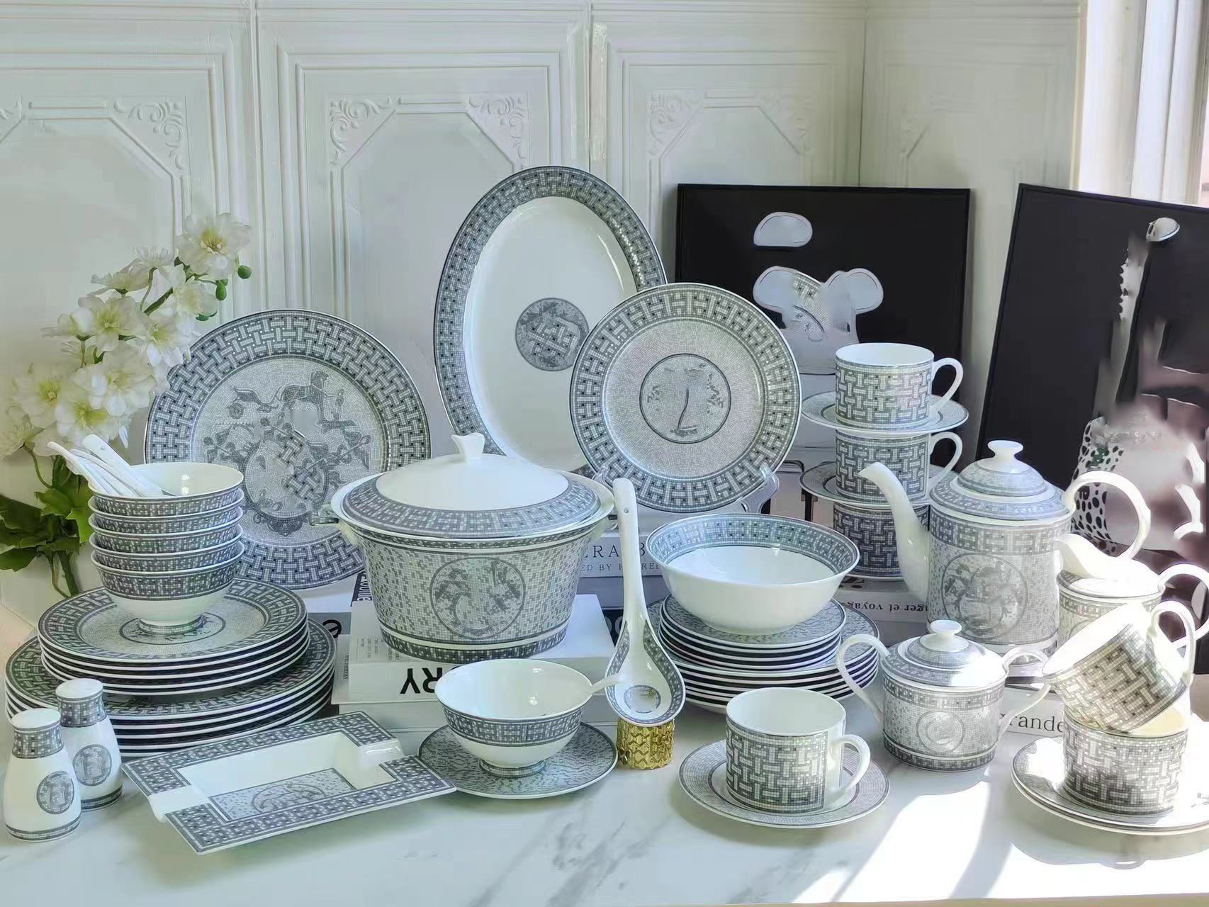 58pcs dinner set+coffee set