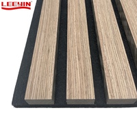 Panneaux muraux en placage de bois MDF Panneaux de séparation de pièce suspendus acoustiques Modèle 3D Conception et solution graphique Capable