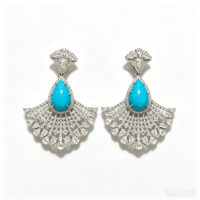 Bijoux fins sur mesure en or 18 carats avec turquoise Sleeping Beauty naturelle non traitée et certificat de pierres précieuses