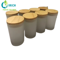 Pot à bougie en verre borosilicate givré transparent de 10 oz avec couvercle en bois, couleur personnalisée, logo imprimé en sérigraphie sur la surface