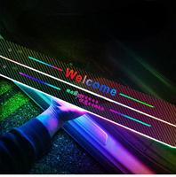 4pc Logo de voiture sans fil personnaliser RGB Chasing Light motif en Fiber de carbone LED porte Bienvenue Logo pédale lumière pour voiture universelle