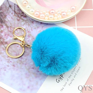 พวงกุญแจขนเฟอร์เทียมแบบกำหนดเองได้ QYS พวงกุญแจขนปุยน่ารัก ขนาด 8 ซม. ของขวัญ - Product Image 3