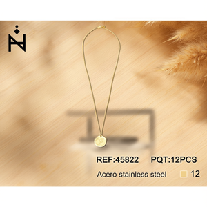 Collier en acier inoxydable avec pendentif lettre J 1,9 cm plaqué or, bijoux minimalistes tendance pour femmes - Product Image 3