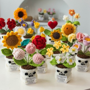 Maceta de punto con diseño floral de energía positiva para Halloween, adorno de escritorio con flor simulada, muñeco de mano, decoración de Halloween - Product Image 1