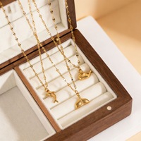 Collar con Colgante de Tortuga y Pulpo de la Serie Océano, Estilo Minimalista Europeo Americano, Unisex, de Acero Inoxidable, Chapado en Oro de 18K