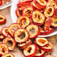 Traditionele Chinese kruidenthee Shan Zha, bulk kruiden, pitloze zoete gedroogde meidoornvruchten, plakjes, snack, groothandel voedselingrediënt