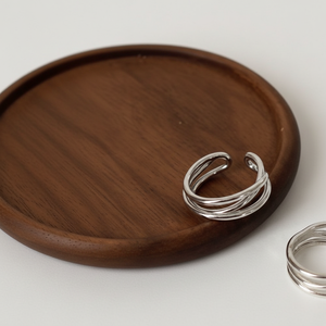 Vendita calda Tending Anelli da donna fascia semplice Design carino a forma di farfalla serpente motivi sole taglio ovale diamante intarsio all'ingrosso - Product Image 1