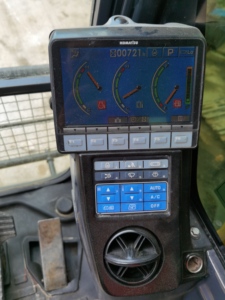 Excavatrice sur chenilles Komatsu PC220-8 Jaune Hydraulique, Équipement de Construction Lourd de Type Chenillé - Product Image 3