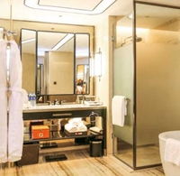 Ensemble de meubles de chambre d'hôtel de luxe moderne, design intérieur, cuir véritable et bois de chêne, écologique, durable, garantie de 3 ans