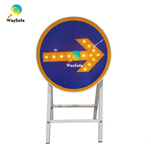 Segnali Stradali Circolari OEM Waysafe a Pannello Piatto, Gialli Lampeggianti, Solari, in Alluminio, ad Alta Intensità Prismatica, 700mm - Product Image 1