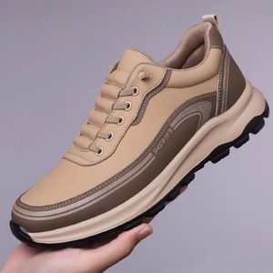 Nuove <span class=keywords><strong>scarpe</strong></span> <span class=keywords><strong>da</strong></span> uomo eleganti e versatili alla moda e resistenti <span class=keywords><strong>comode</strong></span> e morbide adatte <span class=keywords><strong>per</strong></span> <span class=keywords><strong>camminare</strong></span> all'aperto - Product Image 1