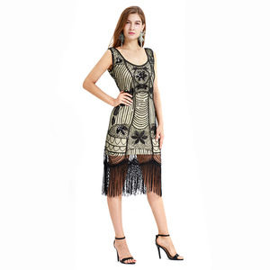 Robe vintage à franges perlées, col rond, sans manches, robe de soirée, style Gatsby des années 1920 - Product Image 2