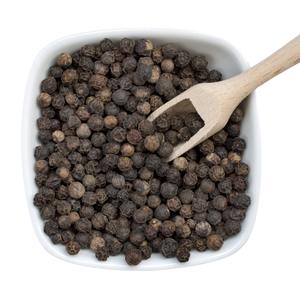 Poivre noir indonésien séché cru traité avec des notes épicées chaudes pour les cuisines et les industries alimentaires du monde entier - Product Image 5