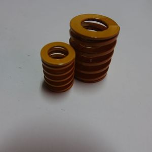 Vente en gros de ressorts spiralés en métal personnalisés Ressort de compression en acier Ressort hélicoïdal robuste en acier avec les deux extrémités plates pour ressort spiralé - Product Image 5