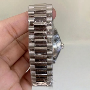 Producción integral en fábrica de relojes mecánicos automáticos para hombre, clásicos, de alta calidad, resistentes al agua, con logotipo personalizado. - Product Image 5