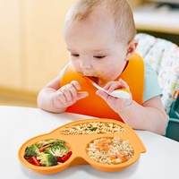 Vente en gros de plats divisés en silicone pour enfants Plaque d'aspiration en forme de voiture pour l'alimentation de bébé Assiette en silicone de qualité alimentaire pour bébé