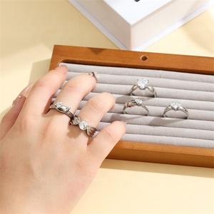 Yiwu Aceon in acciaio inossidabile colata da donna singolo diamante gioielli da sposa <span class=keywords><strong>con</strong></span> promessa di amore a forma di mano <span class=keywords><strong>con</strong></span> cuore quadrato rotondo - Product Image 2