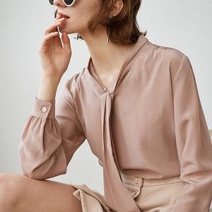 Chemises <span class=keywords><strong>en</strong></span> <span class=keywords><strong>soie</strong></span> véritable 100% satin de mûrier de haute qualité <span class=keywords><strong>rose</strong></span> personnalisées pour femmes avec manches longues - Product Image 4