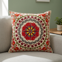 Housse de coussin à broderies colorées, taie d'oreiller indienne, design du uzumaki,