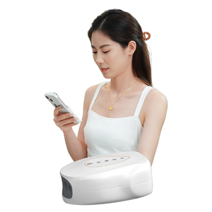 Masajeador de manos de marca china con función de calentamiento y estiramiento de dedos - Product Image 1