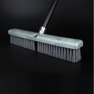 Cepillo para Pisos con Cerdas de Nylon Gris, Mango Largo, Herramienta de Limpieza para Interiores y Exteriores - Product Image 1
