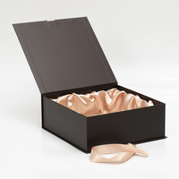 Cajas de regalo de embalaje con imán negro reciclable cosmético con logotipo personalizado cajas de cierre de cartón rígido magnético vacío