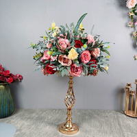 Nouvelle conception de centre de table sur le thème du jardin de Monet, centre de table personnalisable en fleurs artificielles en soie bleu clair et violet, boule de fleurs pour fête