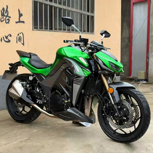 Moto sportive Kawasaki Z1000, bicylindre, refroidie par eau, 400 cm³, <span class=keywords><strong>occasion</strong></span>, faible consommation de carburant, moto puissante - Product Image 1