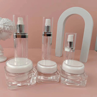 Pot de crème acrylique Crème de jour faciale transparente Catégorie de produit clé Pots en plastique