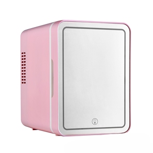 Mini refrigerador portátil con espejo, modelo Speed, ahorro de energía, reducción de ruido, doble uso en coche y hogar. - Product Image 1