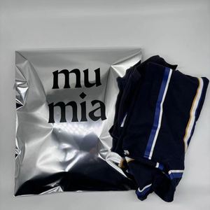 Sacs d'expédition en papier mat métallisé personnalisés, imperméables, en aluminium argenté, avec logo imprimé - Product Image 6