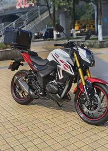 มอเตอร์ไซค์มือสอง DR300 ครบครันด้วยยาง <span class=keywords><strong>Pirelli</strong></span> และระบบเบรก ABS แบบสองช่องทาง เครื่องยนต์ 300 ซีซี สองสูบทรงพลัง - Product Image 2