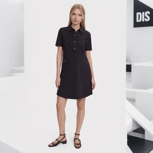 Hanruisi Classy Robe <span class=keywords><strong>chemise</strong></span> noire pour <span class=keywords><strong>femme</strong></span> Col polo Manches courtes avec détail de poche Tenue de bureau élégante et décontractée - Product Image 1