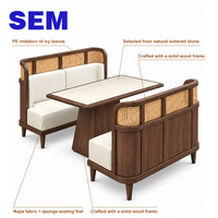 Ensemble de tables et chaises en rotin pour restaurant commercial SEM, robuste et moderne, en bois massif, respectueux de l'environnement et durable