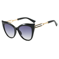 2025 Sexy dames Y2K oeil de chat dégradé lunettes de soleil femmes hommes Vintage lunettes de soleil luxe concepteur Punk rose coloré creux nuances