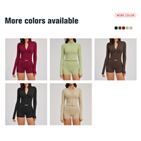 Ensemble de veste et short de sport de printemps de haute qualité avec logo personnalisé, veste décontractée à fermeture éclair pour femme, ensemble de sport pour la course à pied, la gym, le fitness et le yoga