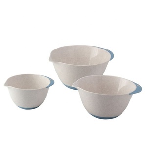 Vente en gros nouveau mode cuisine cuisson bol à salade coloré en plastique avec bec verseur - Product Image 3