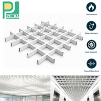 Panneaux de plafond en aluminium à grille résistante à la rouille, intérieurs commerciaux, installation facile, design suspendu décoratif