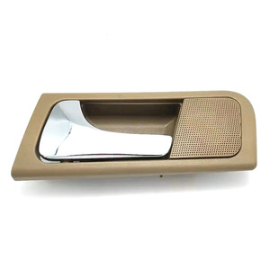 Manijas Interiores para Puertas de Buick Excelle, Color Beige, Plateado Electrolítico, Par Izquierdo y Derecho, Repuesto de Plástico ABS - Product Image 5