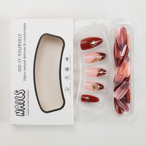 Ongles à presser en ABS <span class=keywords><strong>de</strong></span> luxe rouges pailletés style French Manucure, <span class=keywords><strong>faux</strong></span> ongles nude amande avec motifs dorés, réutilisables, 24 pièces - Product Image 5