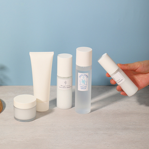 Bouteille en plastique <span class=keywords><strong>pour</strong></span> <span class=keywords><strong>le</strong></span> <span class=keywords><strong>visage</strong></span>, coffret de luxe, élégant, <span class=keywords><strong>pour</strong></span> lotions, produits cosmétiques, <span class=keywords><strong>pour</strong></span> <span class=keywords><strong>le</strong></span> <span class=keywords><strong>visage</strong></span>, existe en blanc, 1 pièce - Product Image 6